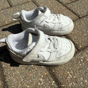 Nike Toddler White Sneakers Size 7